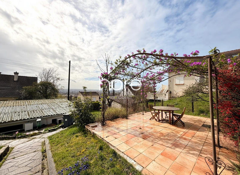 Maison - 160 m² - 5 pièces