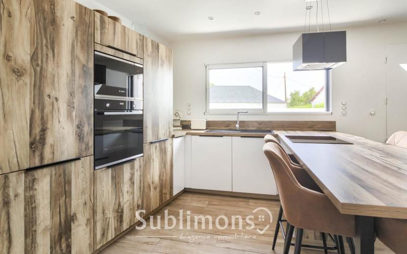 Maison - 90 m² - 4 pièces