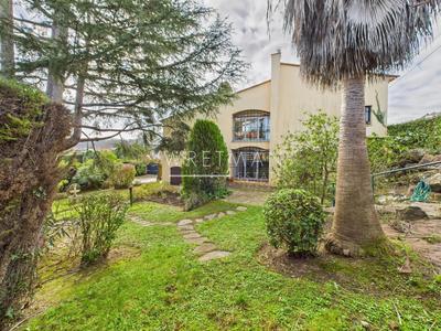 Villa - 192 m² - 6 pièces