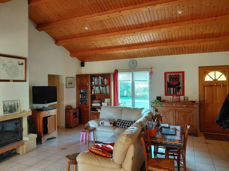 Maison - 92 m² - 4 pièces
