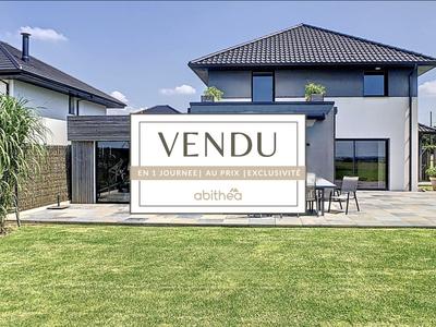 Maison - 153 m² - 6 pièces