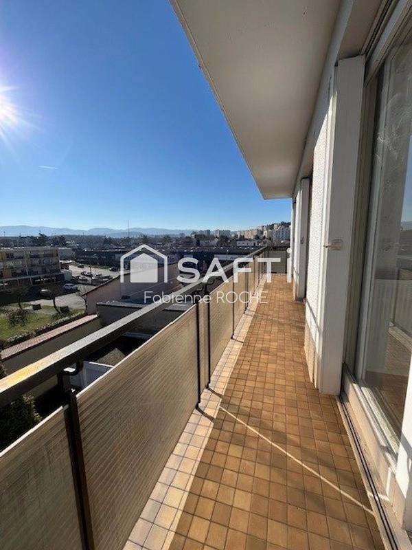 Appartement - 93 m² - 4 pièces