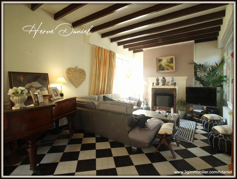 Villa - 182 m² - 7 pièces