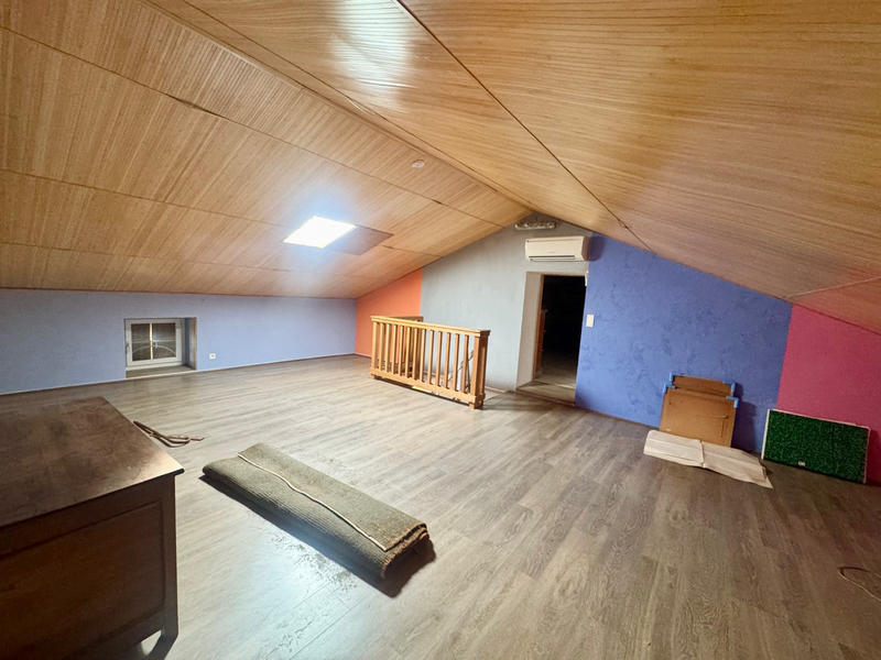 Mas - 250 m² - 6 pièces