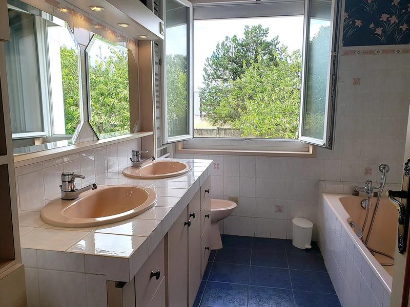 Maison - 115 m² - 4 pièces