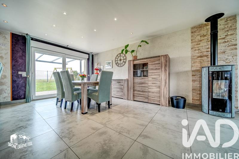 Maison - 166 m² - 8 pièces