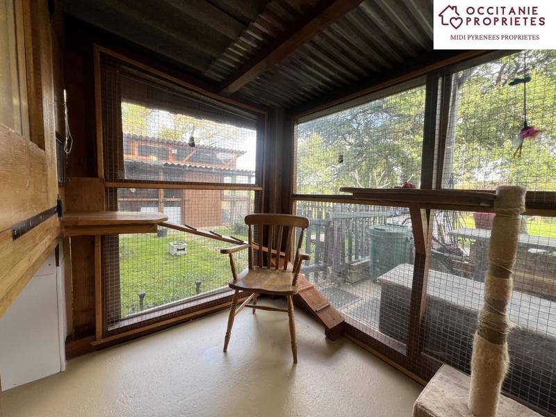 Propriété - 356 m² - 15 pièces