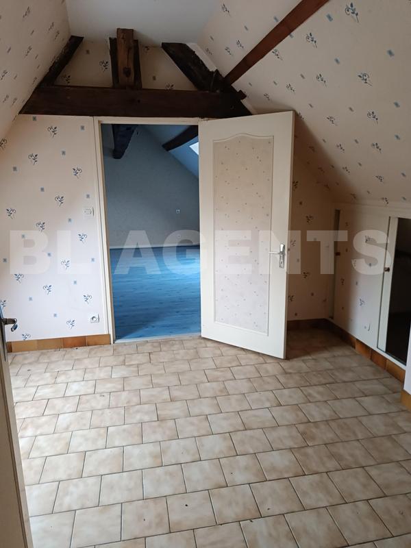 Maison de village - 84 m² - 8 pièces