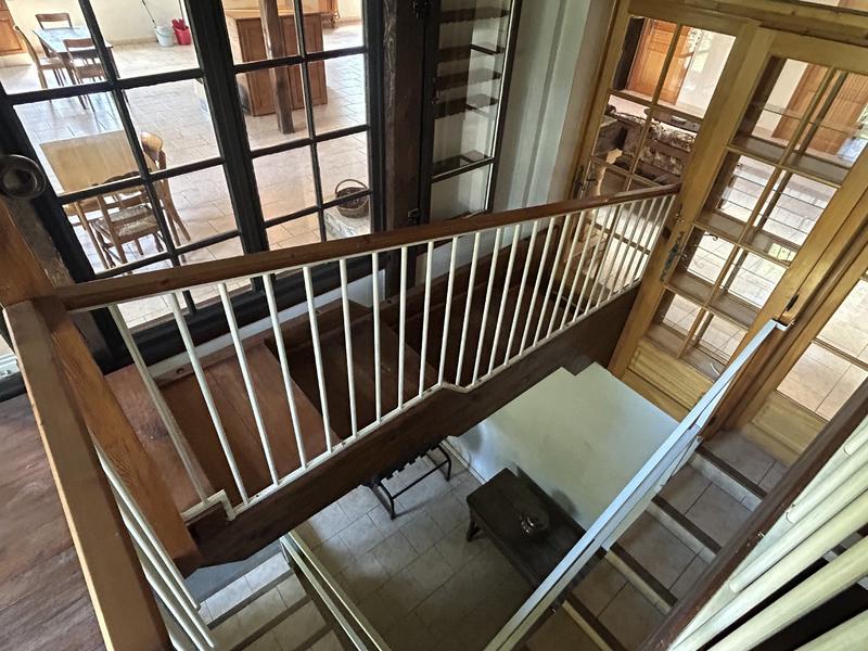 Maison - 290 m² - 12 pièces