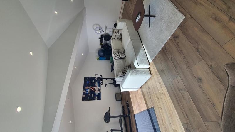 Villa - 192 m² - 8 pièces