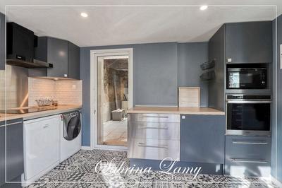 Maison - 103 m² - 4 pièces