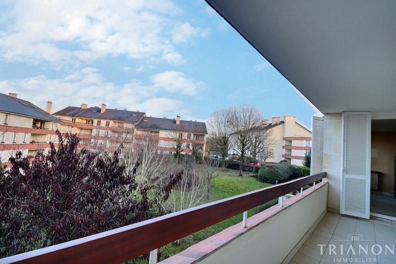 Appartement - 140 m² - 5 pièces