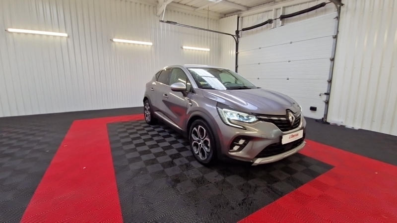Renault Captur Intens E-Tech Plug-in 160