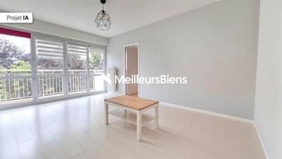 Appartement - 80 m² - 4 pièces