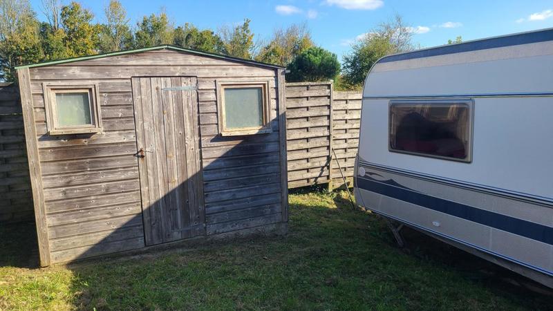 Terrain de loisirs - 2 011 m²