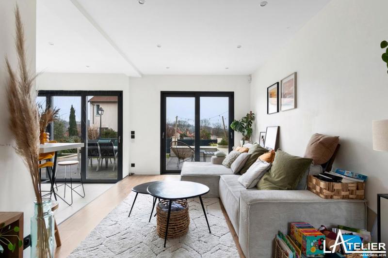 Maison - 85 m² - 5 pièces