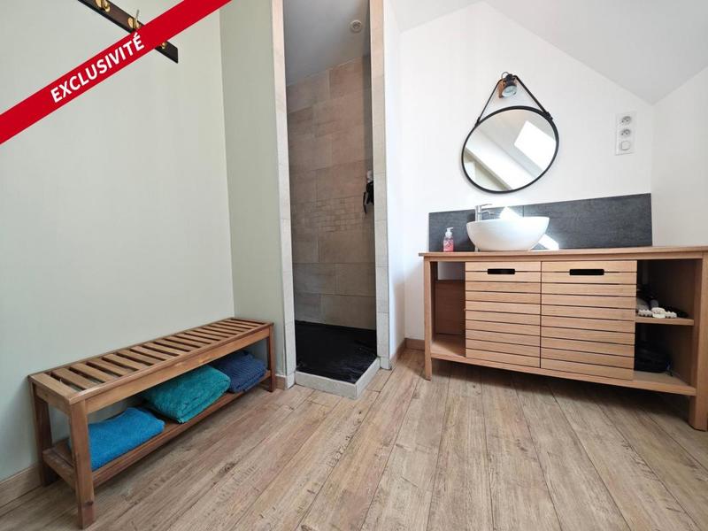 Maison - 168 m² - 7 pièces