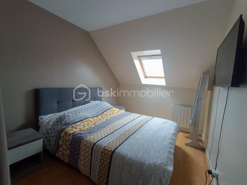 Maison - 104 m² - 4 pièces