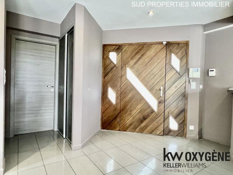 Maison - 218 m² - 7 pièces