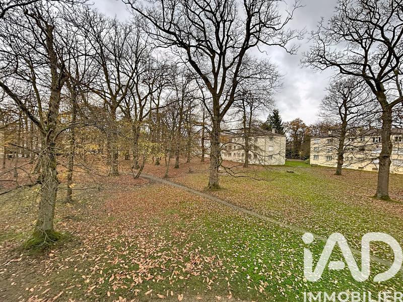 Appartement - 92 m² - 3 pièces