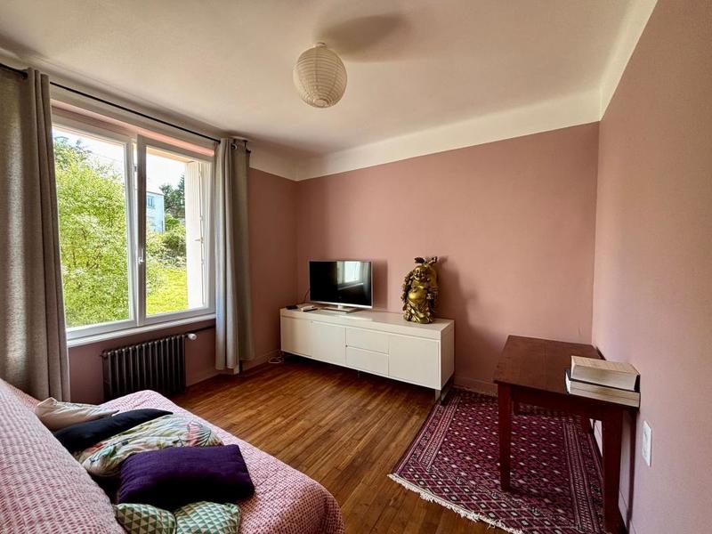 Maison - 218 m² - 7 pièces