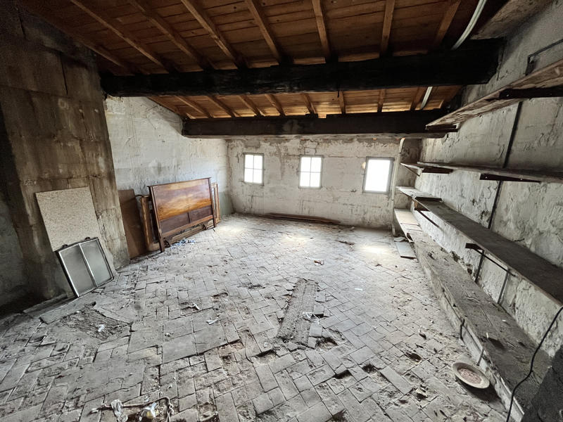 Maison de village - 213 m² - 8 pièces