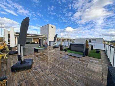 Maison - 106 m² - 4 pièces