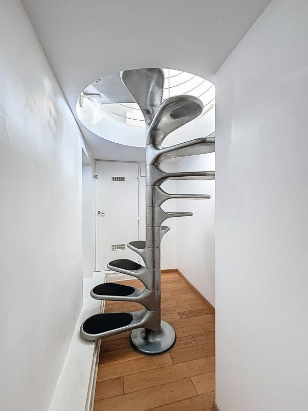 Maison - 228 m² - 7 pièces