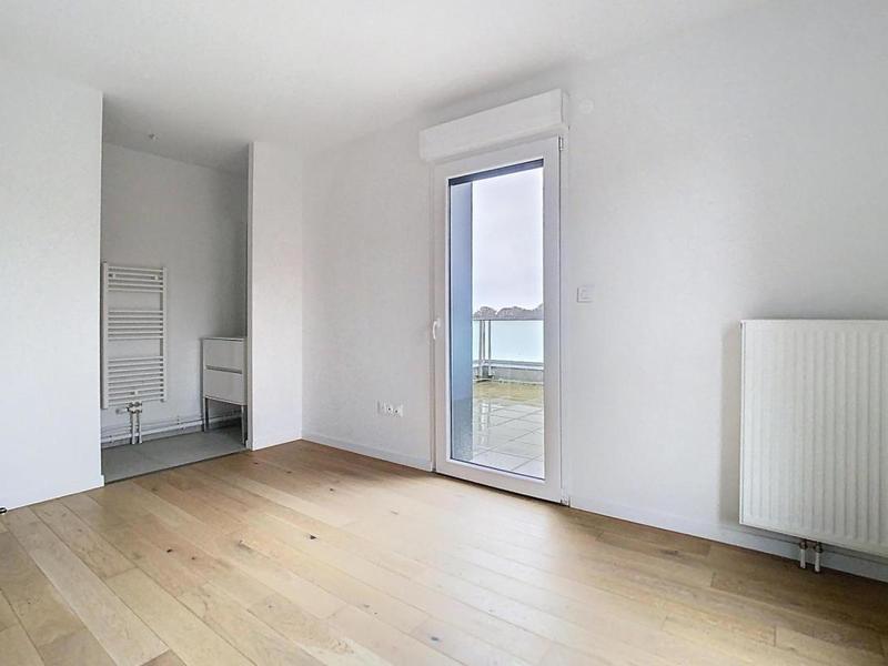 Appartement - 94 m² - 4 pièces