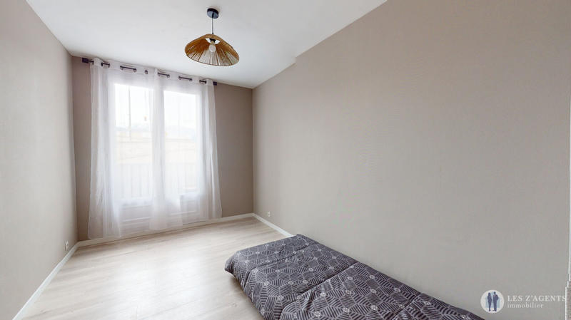 Appartement - 69 m² - 4 pièces