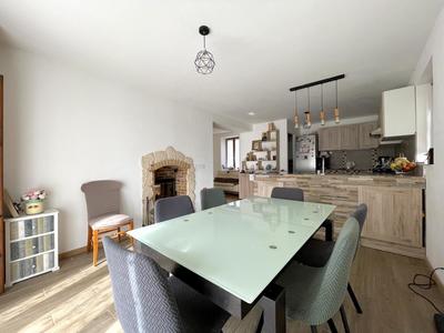 Maison - 165 m² - 6 pièces