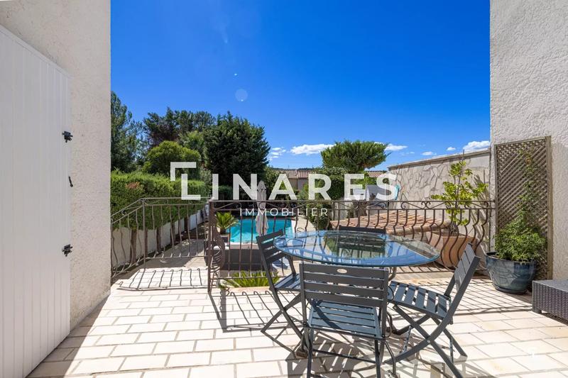 Maison - 135 m² - 4 pièces