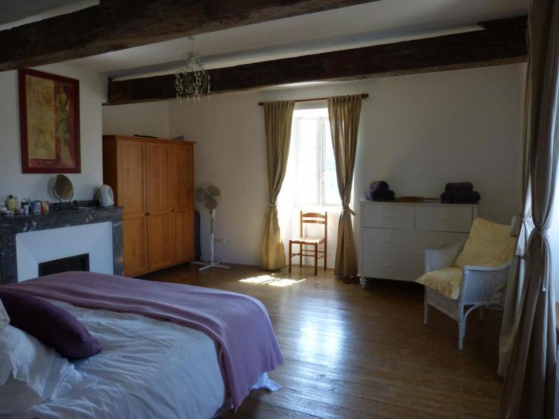 Maison - 306 m² - 11 pièces