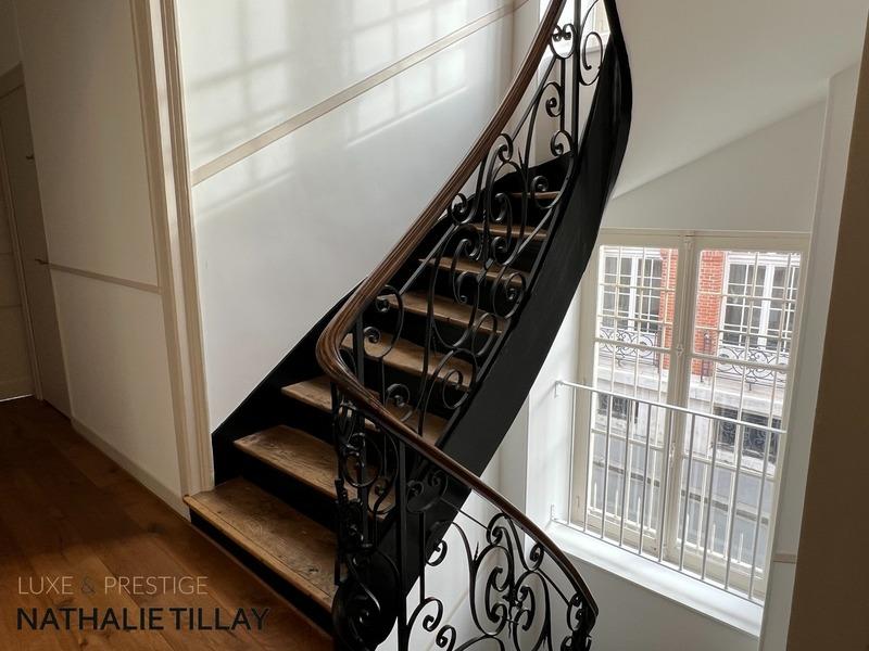 Maison bourgeoise - 236 m² - 8 pièces