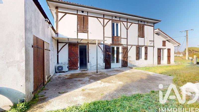 Maison - 185 m² - 8 pièces