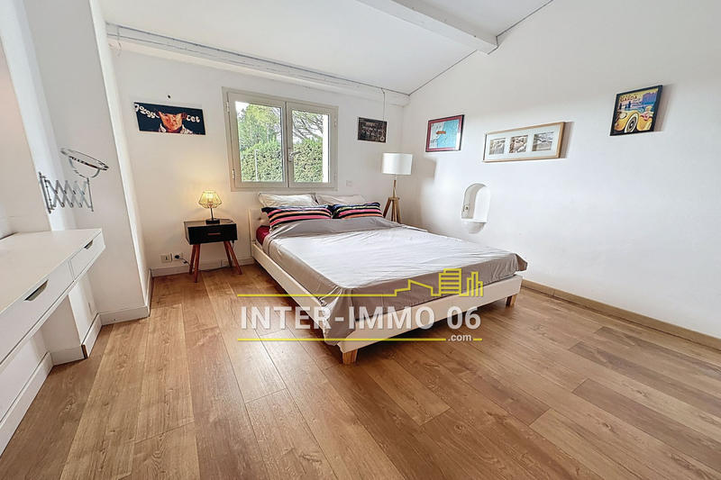 Villa - 178 m² - 7 pièces