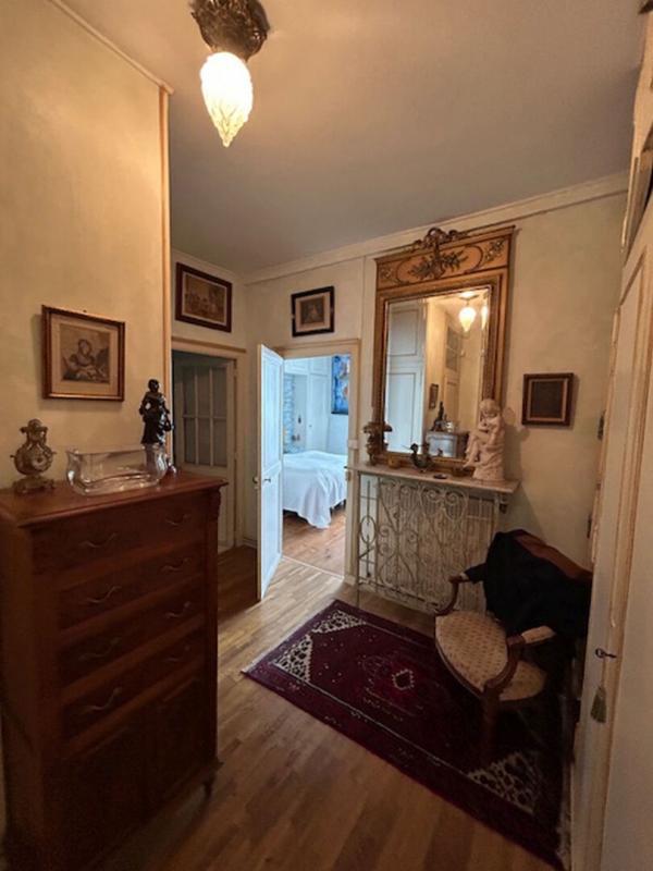 Maison - 277 m² - 11 pièces