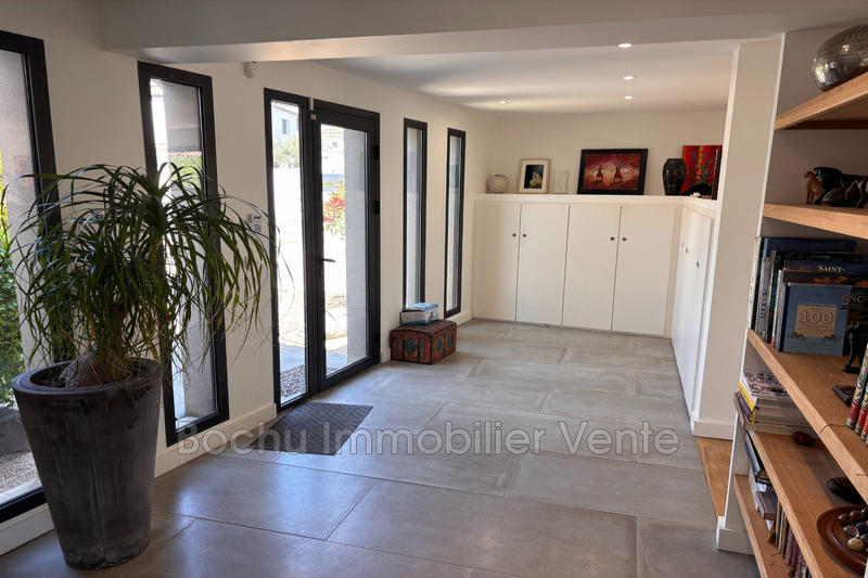 Villa - 220 m² - 6 pièces