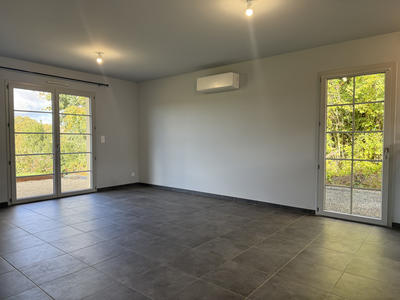 Maison de village - 86 m² - 5 pièces