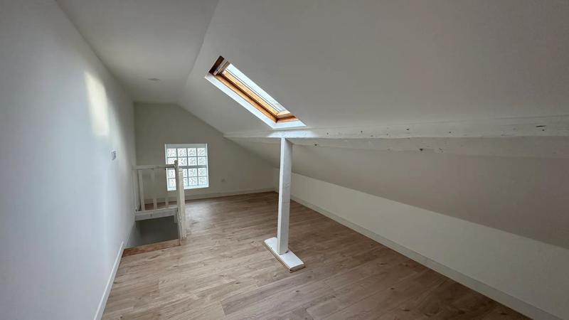 Maison - 155 m² - 8 pièces