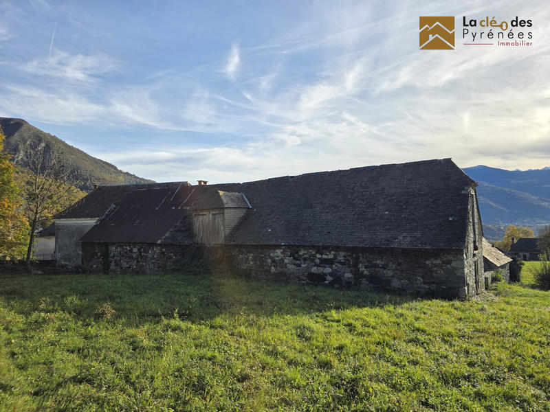 Maison ancienne - 295 m² - 1 pièce