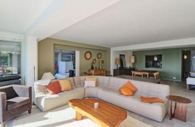 Villa - 188 m² - 5 pièces