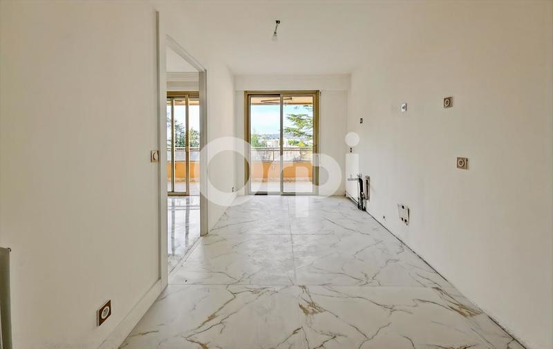 Appartement - 153 m² - 4 pièces