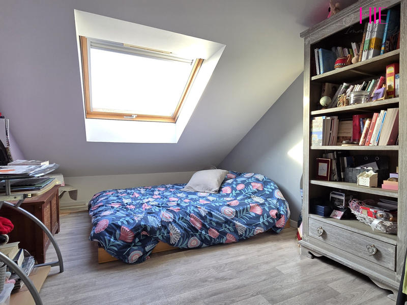 Maison traditionnelle - 110 m² - 7 pièces