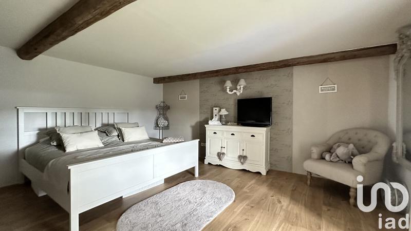 Maison - 246 m² - 6 pièces