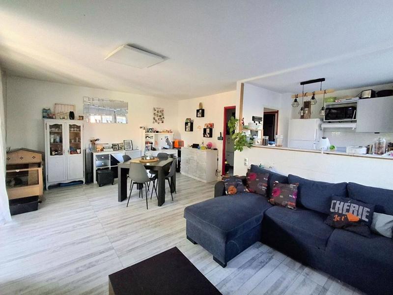 Appartement - 67 m² - 3 pièces