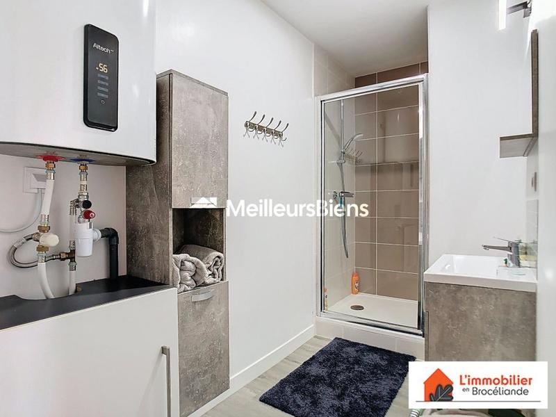 Local d'activité / Entrepôt - 315 m² - 13 pièces