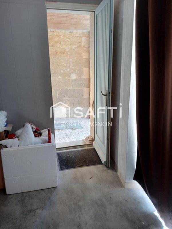 Maison - 240 m² - 8 pièces