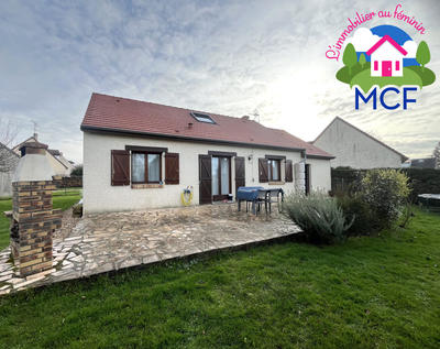 Maison traditionnelle - 93 m² - 5 pièces