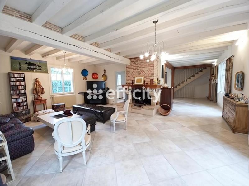 Pavillon - 200 m² - 7 pièces